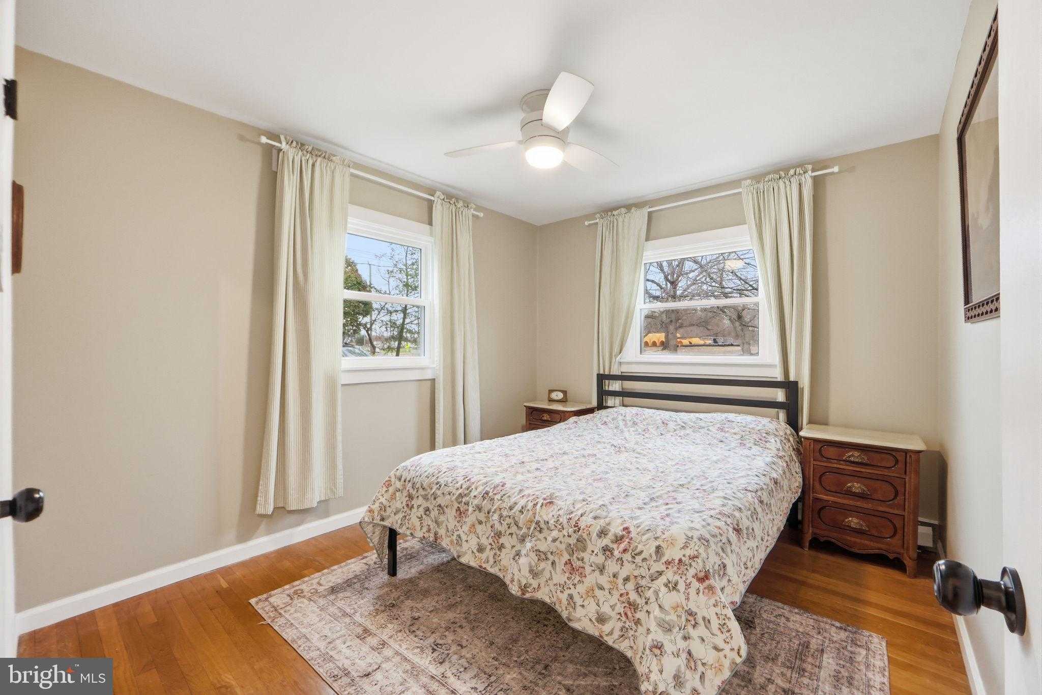 2101 York Dr photo 21