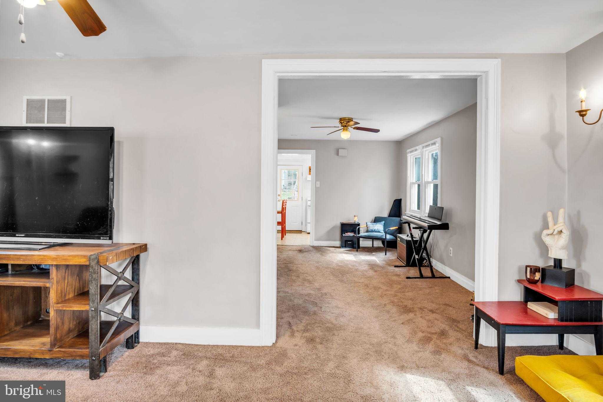 1305 S Albemarle St photo 10