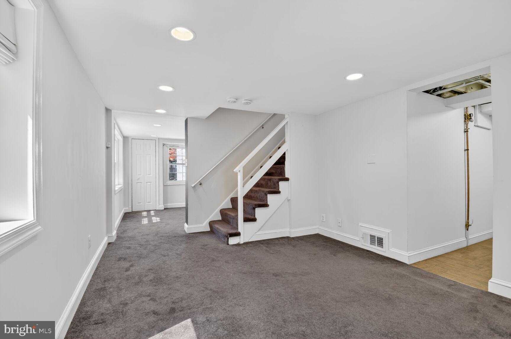 12 Parkside Rd photo 38