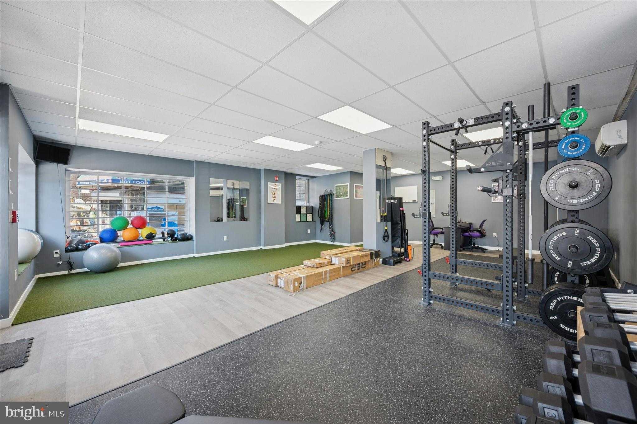 2115 N 63rd St photo 14