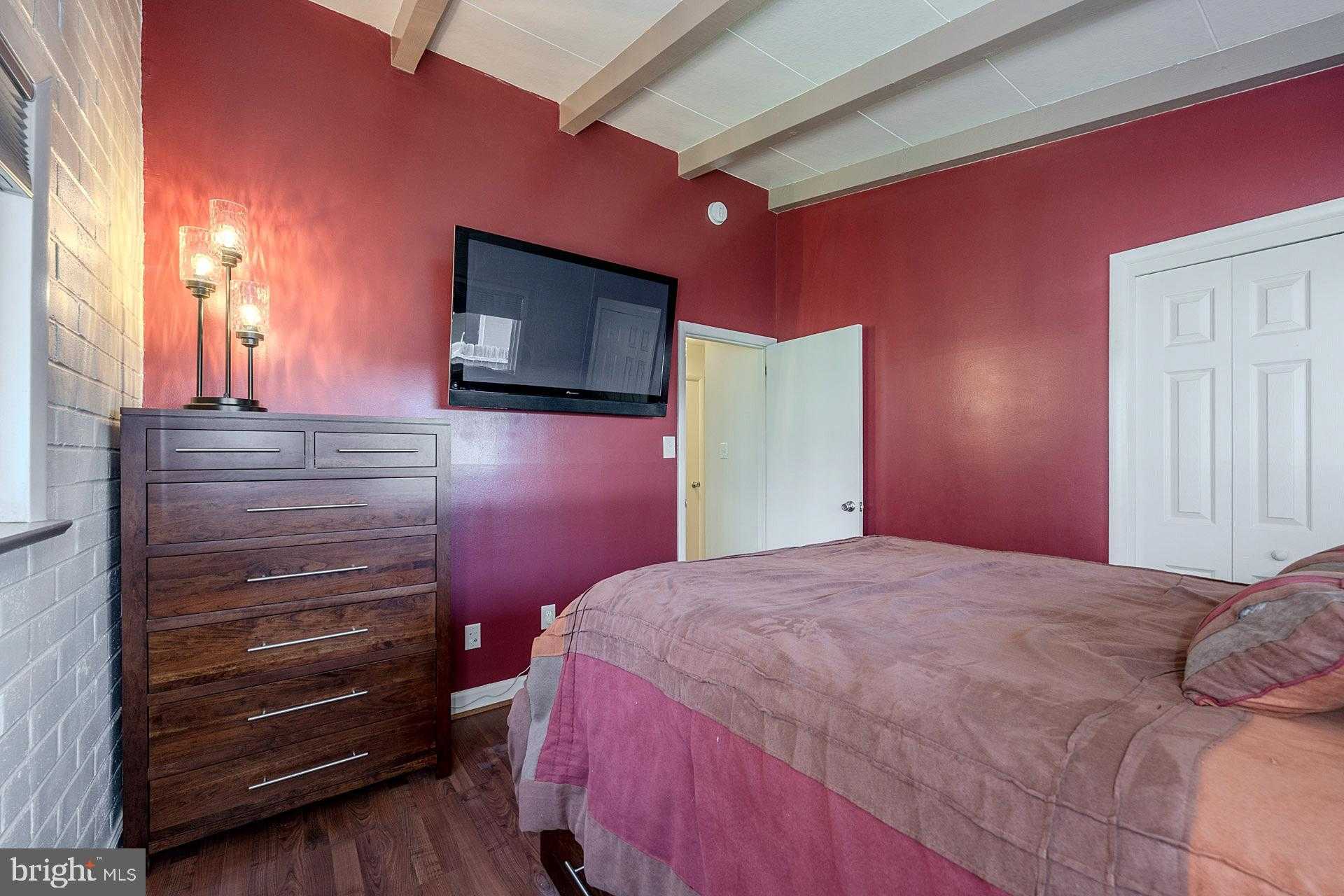 2904 Farmington Dr photo 16