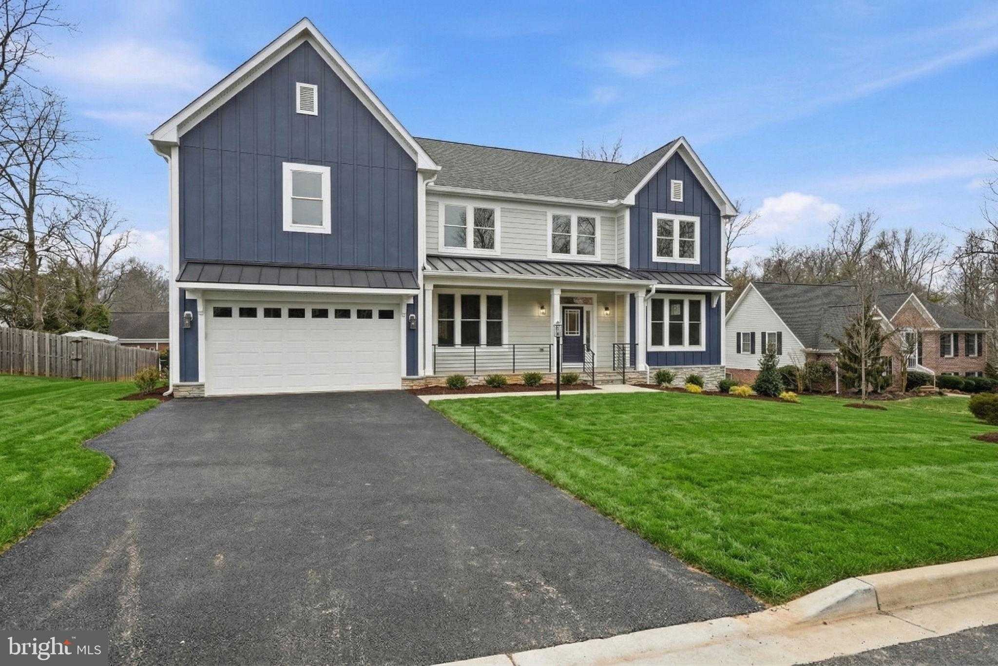 3410 Burrows Ave photo 2