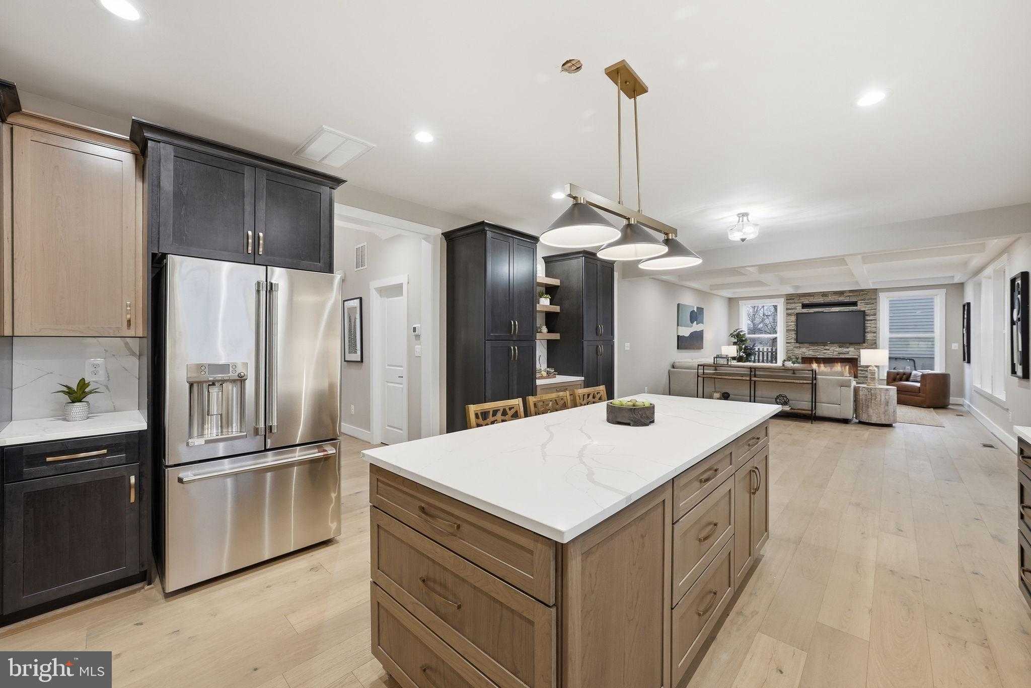 3410 Burrows Ave photo 5