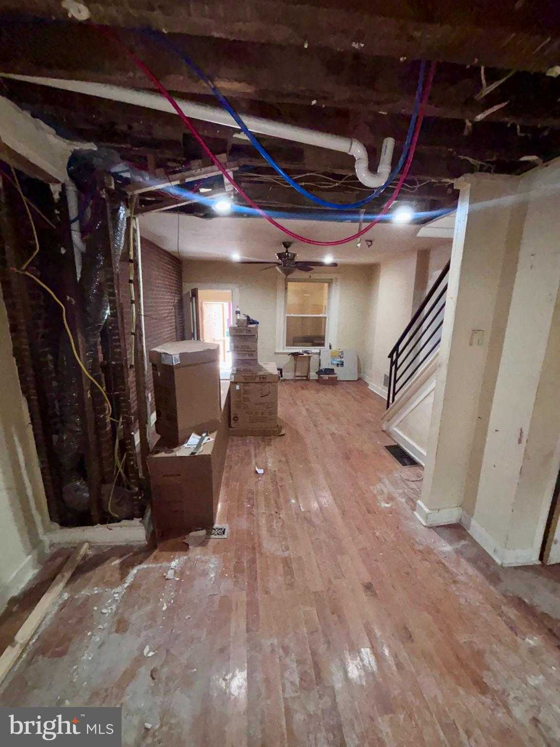 3842 N Franklin St photo 13