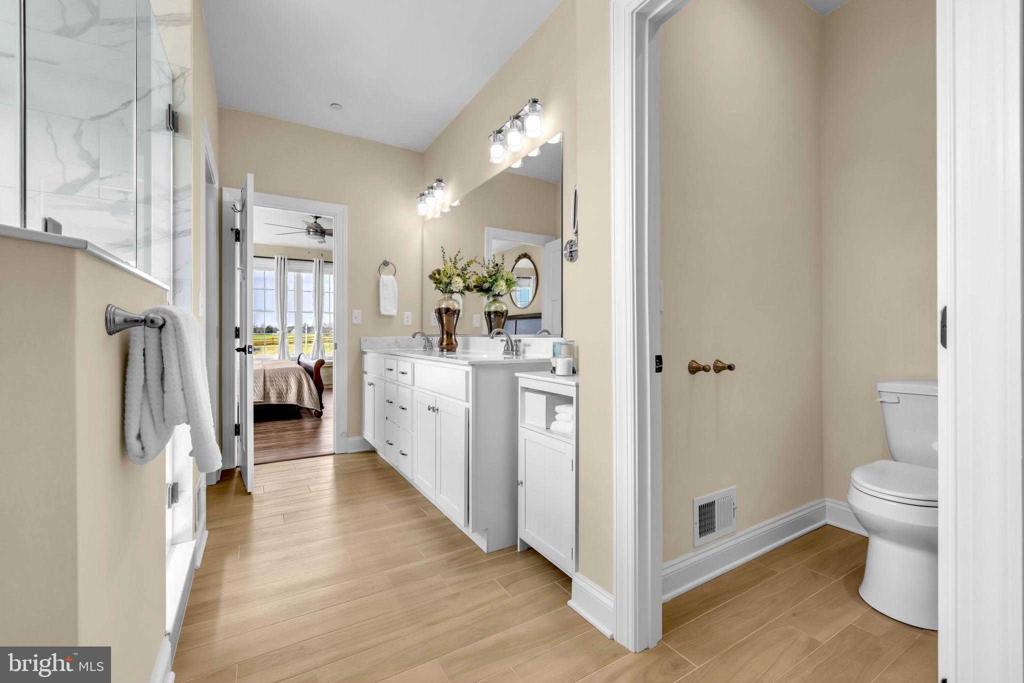 115 Thicket CT photo 43