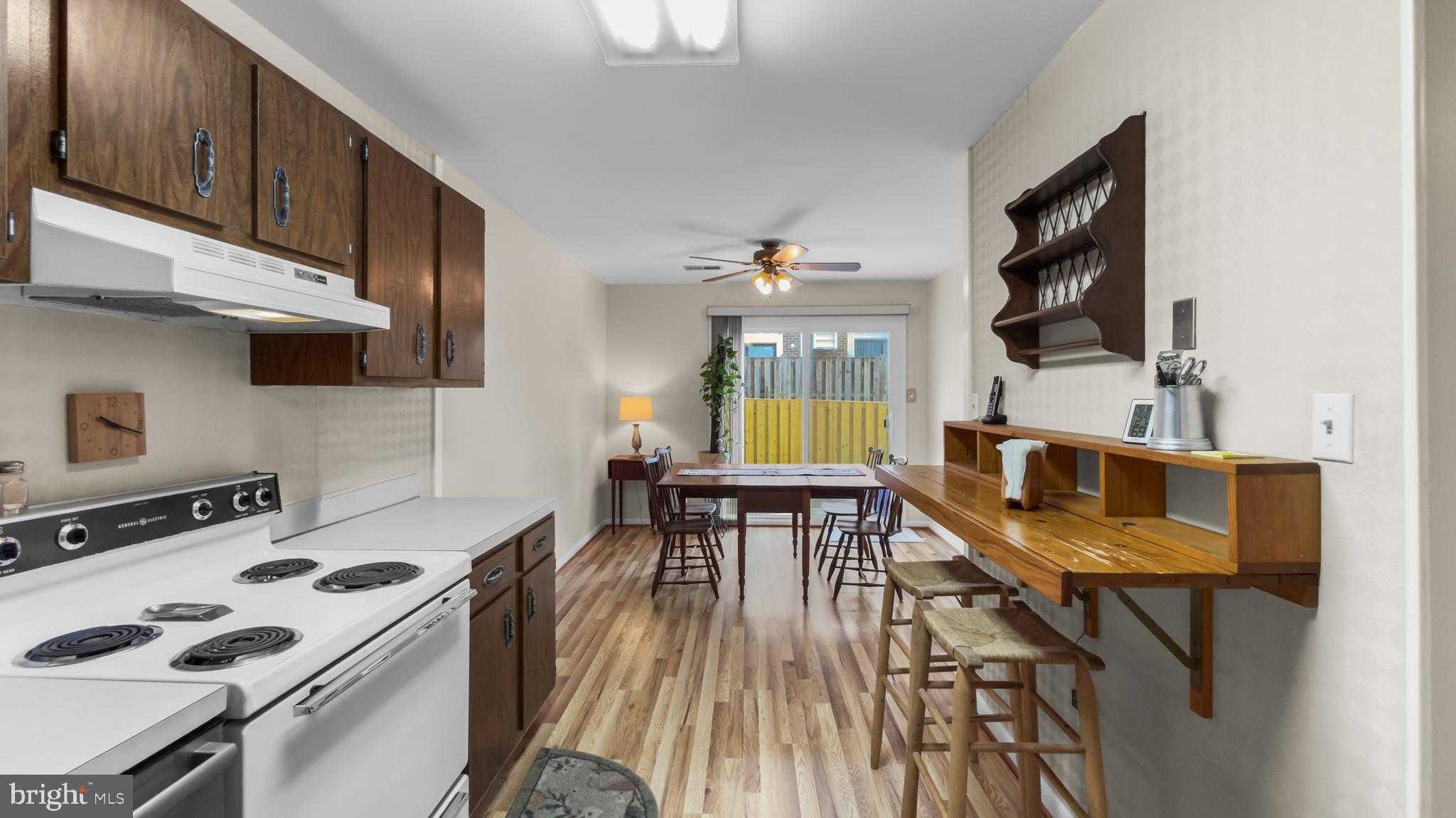 18600 Turmeric CT photo 9