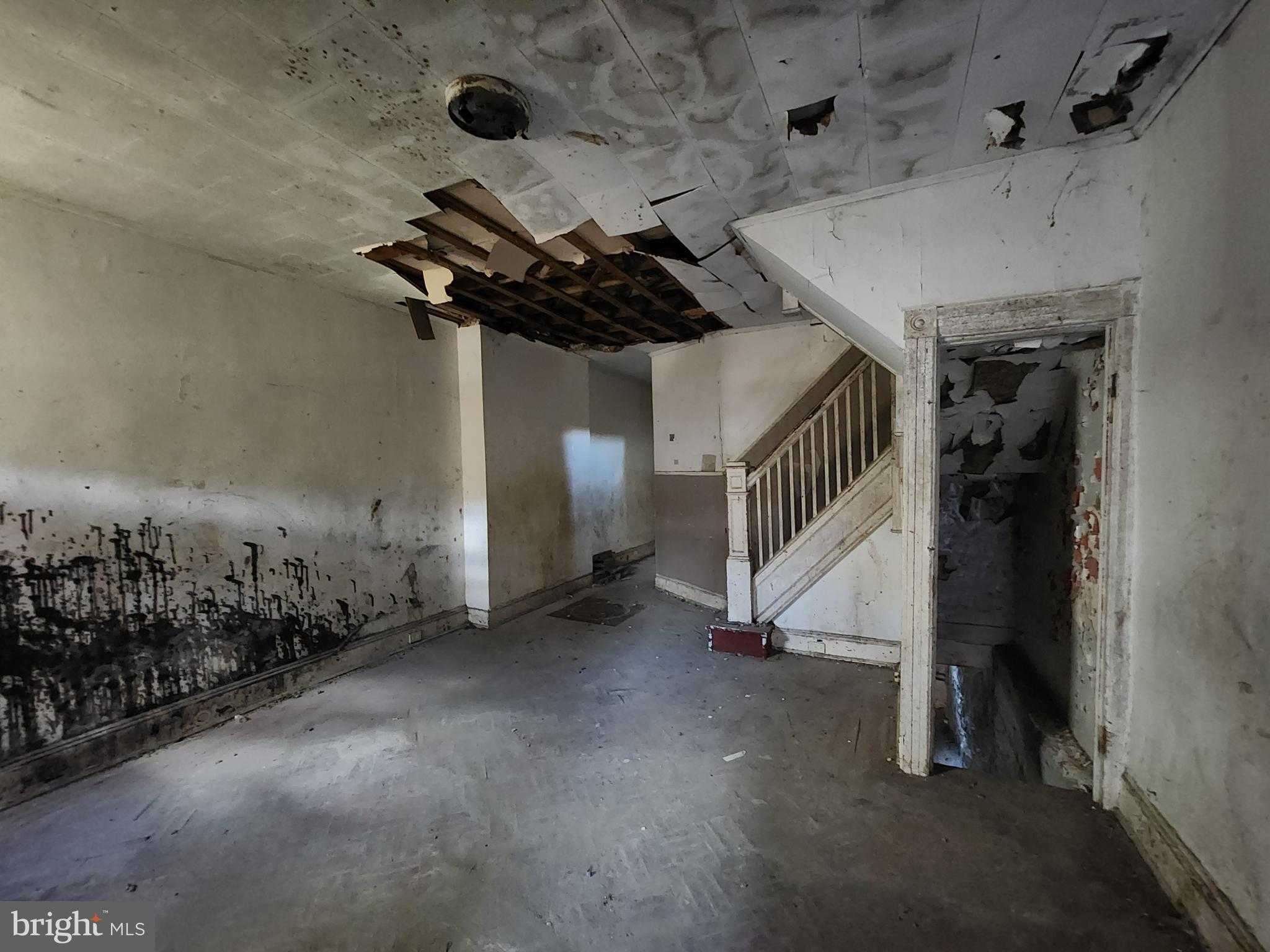 3039 Harlem Ave photo 5