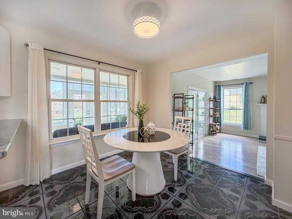 320 Laurel Oaks Dr photo 10