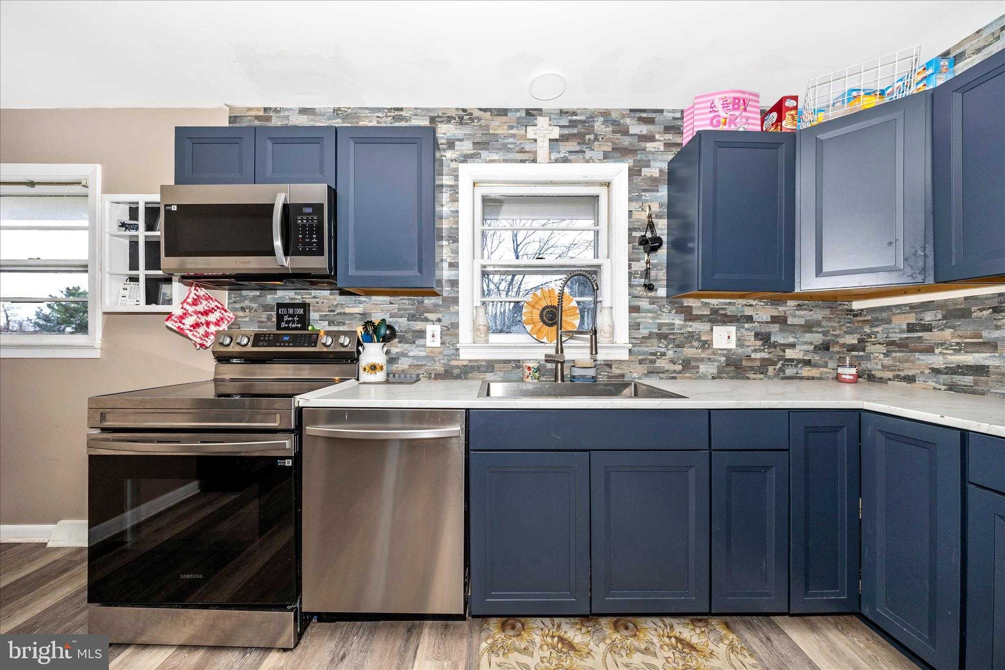 15030 Clear Spring Rd photo 17