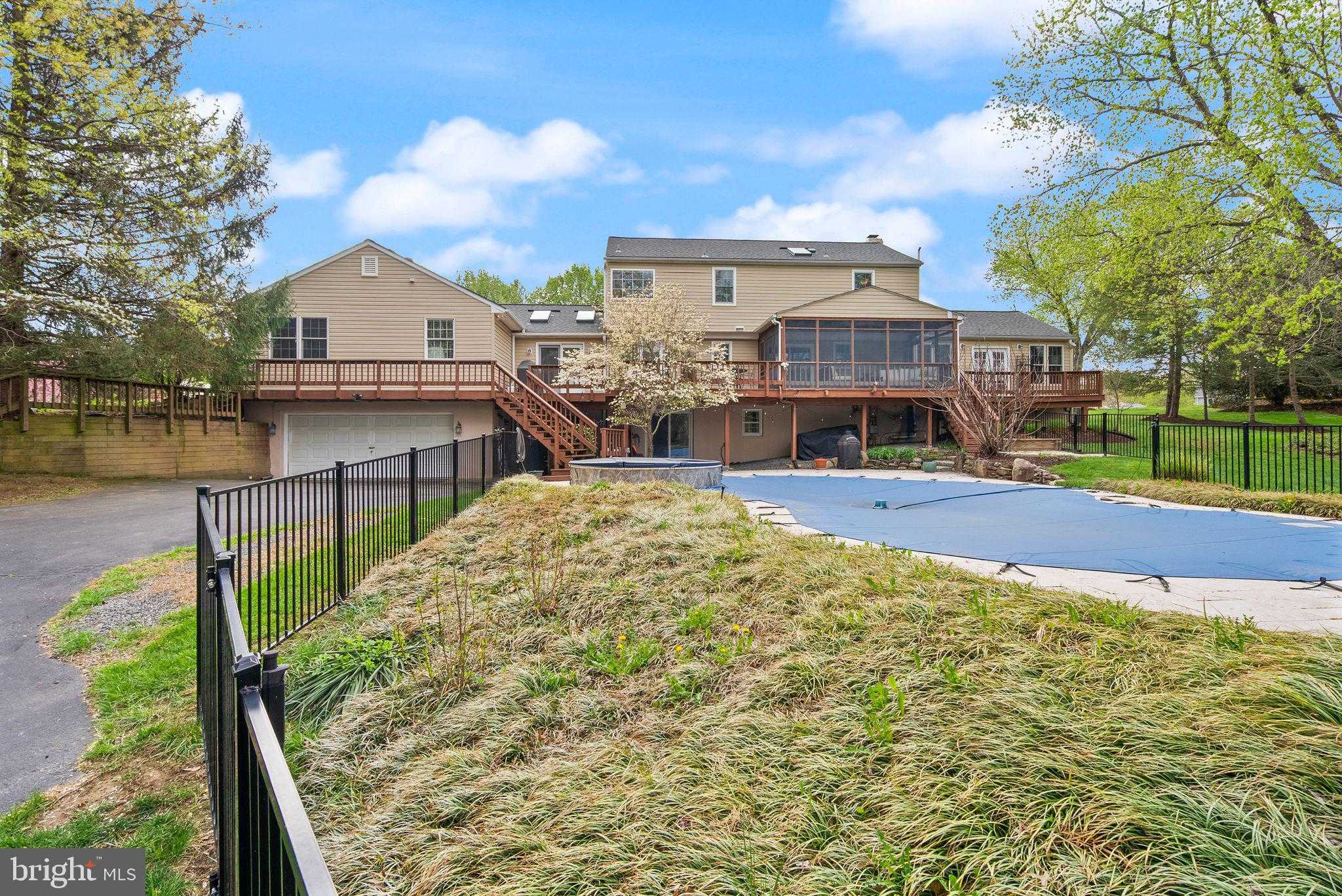 813 Lunenburg Rd photo 84