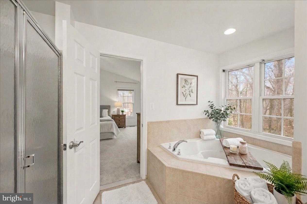 7009 Quander Rd photo 28