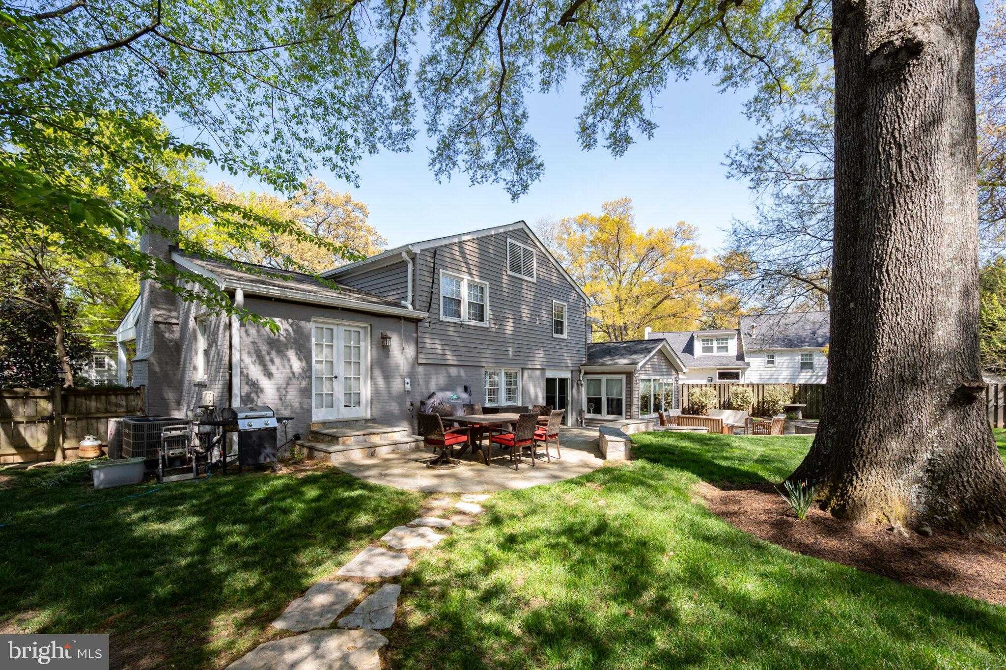 8603 Cyrus Pl photo 55