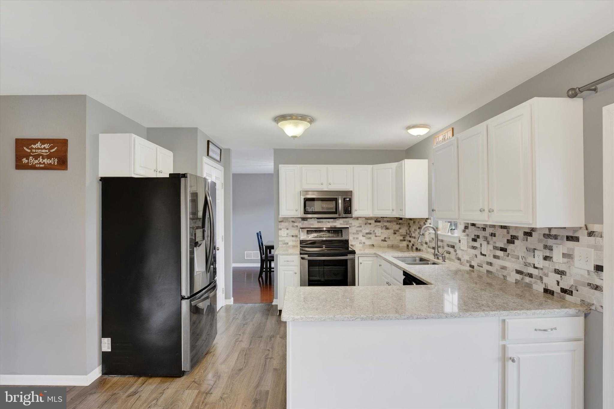 126 Martel Cir photo 11