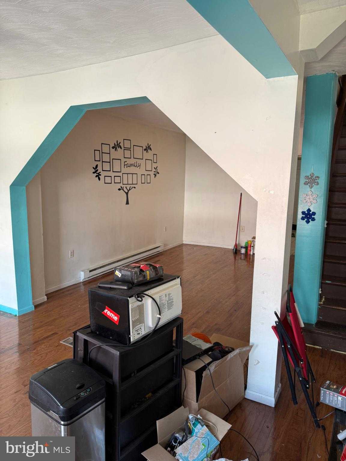 123 N Grant St photo 4