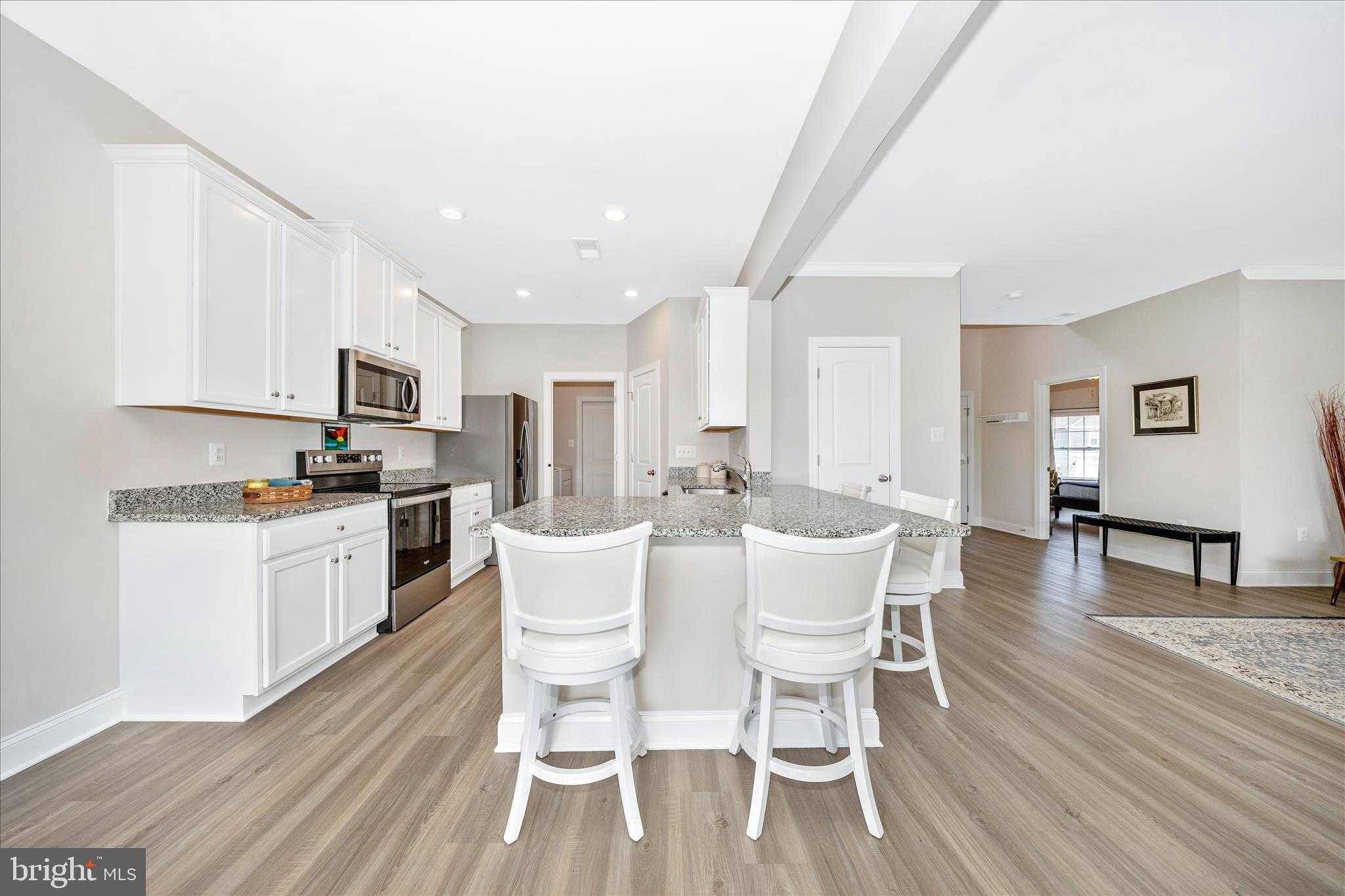 10026 Roulette Dr photo 12