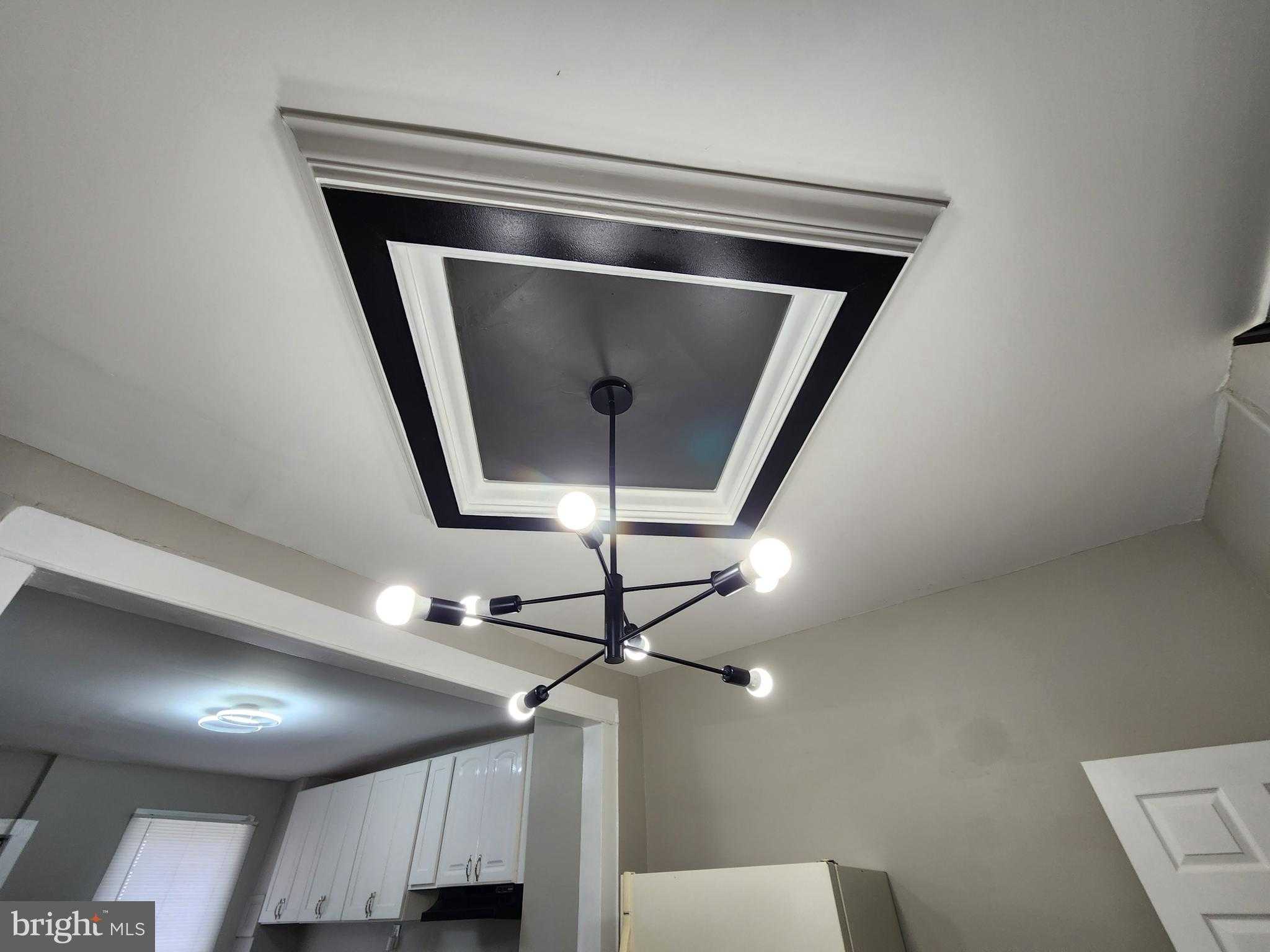 1634 N Wolfe St photo 10