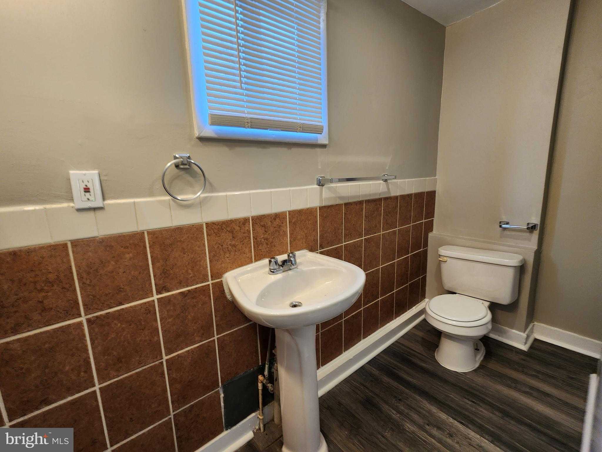 1634 N Wolfe St photo 28