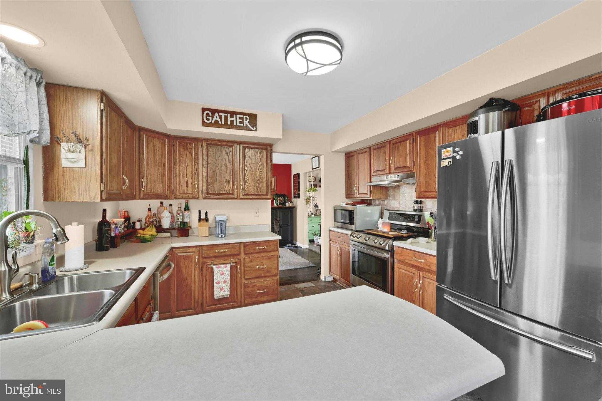 73 Henne Rd photo 10