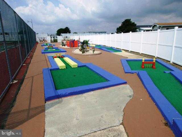 13316 Colonial Rd photo 22