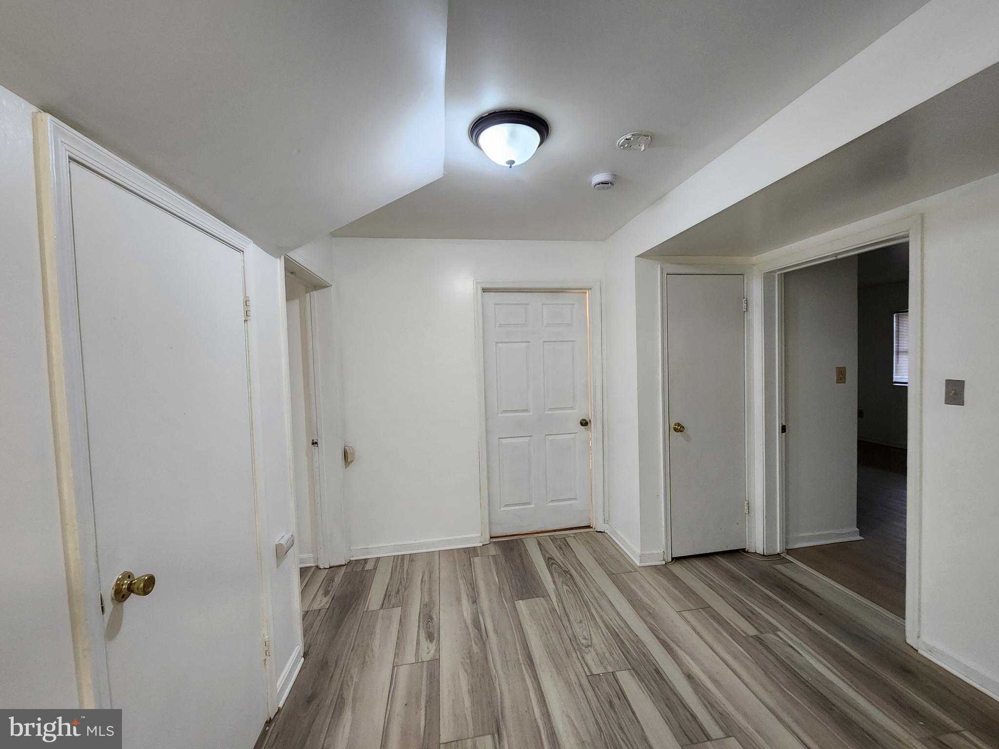 1204 W Lafayette Ave # 10 photo 14