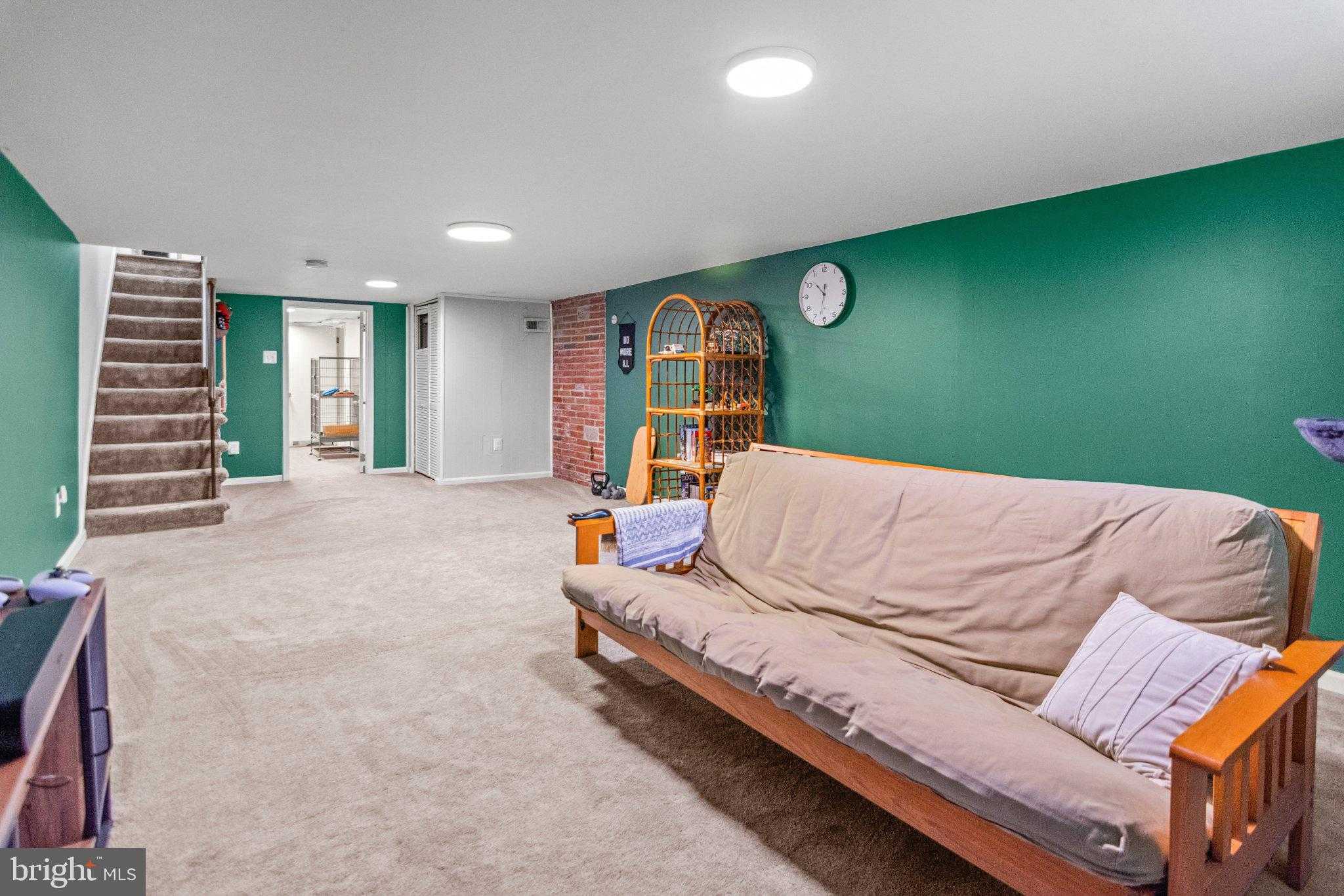 505 S Lehigh St photo 29