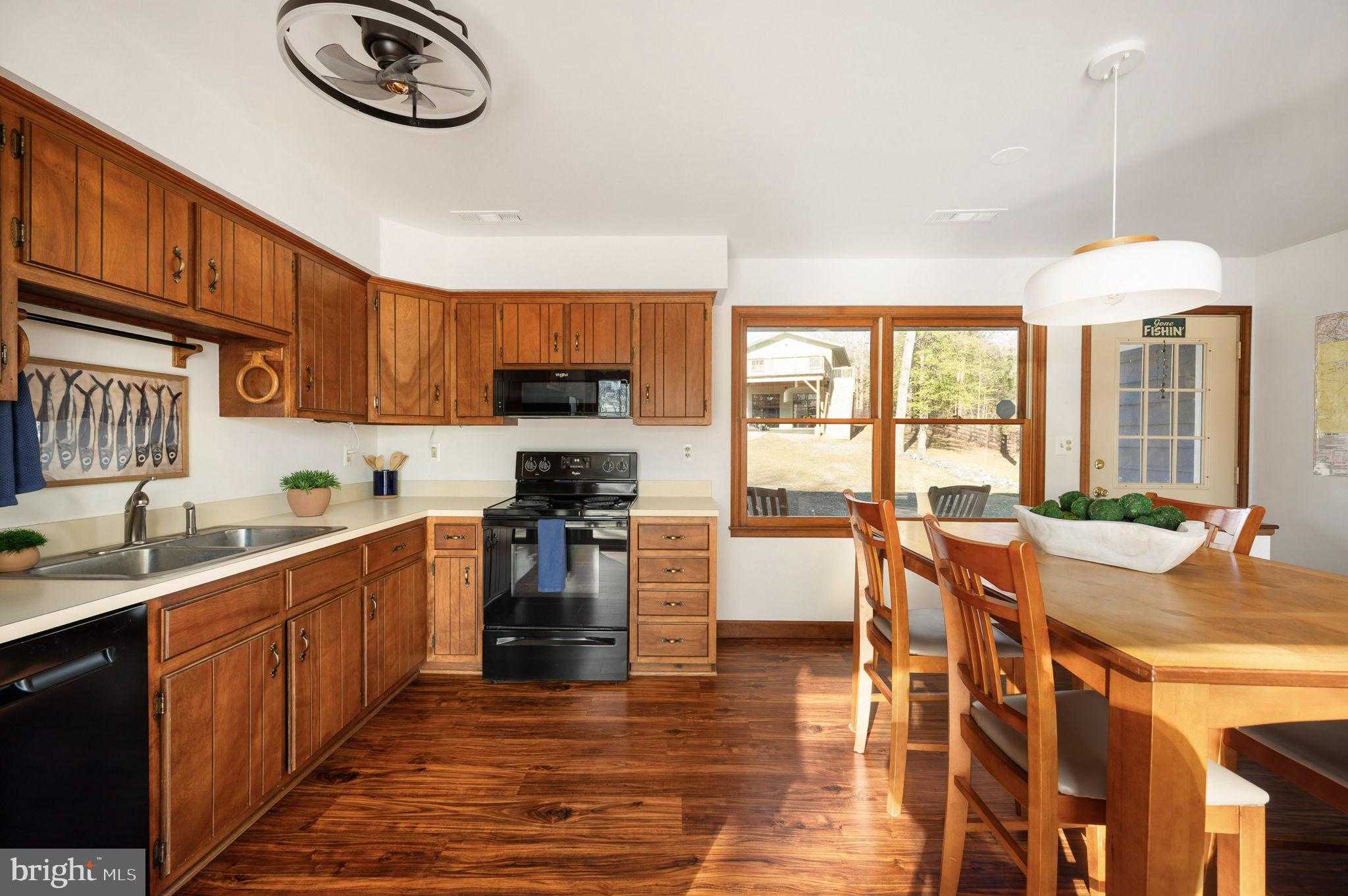 13608 Elnora Brooks Ln photo 13