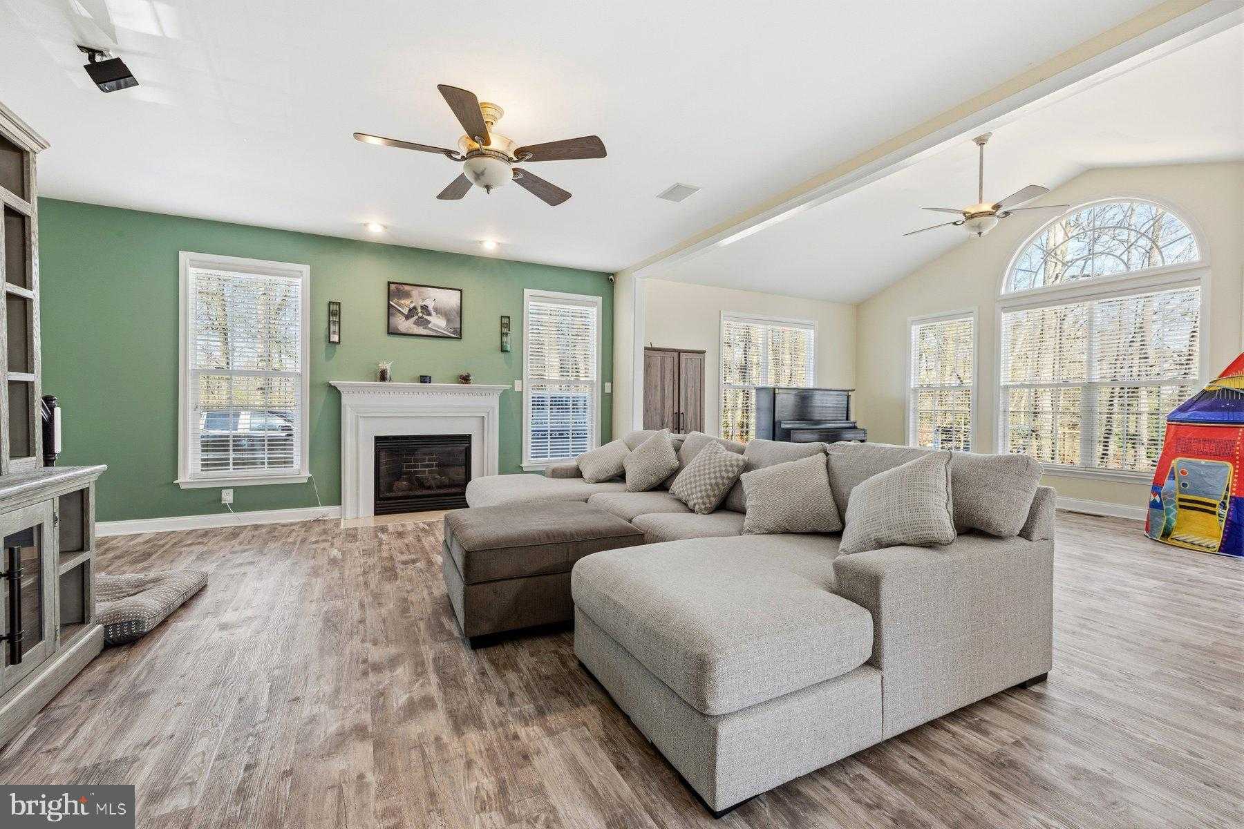 12302 Hungerford Manor CT photo 18