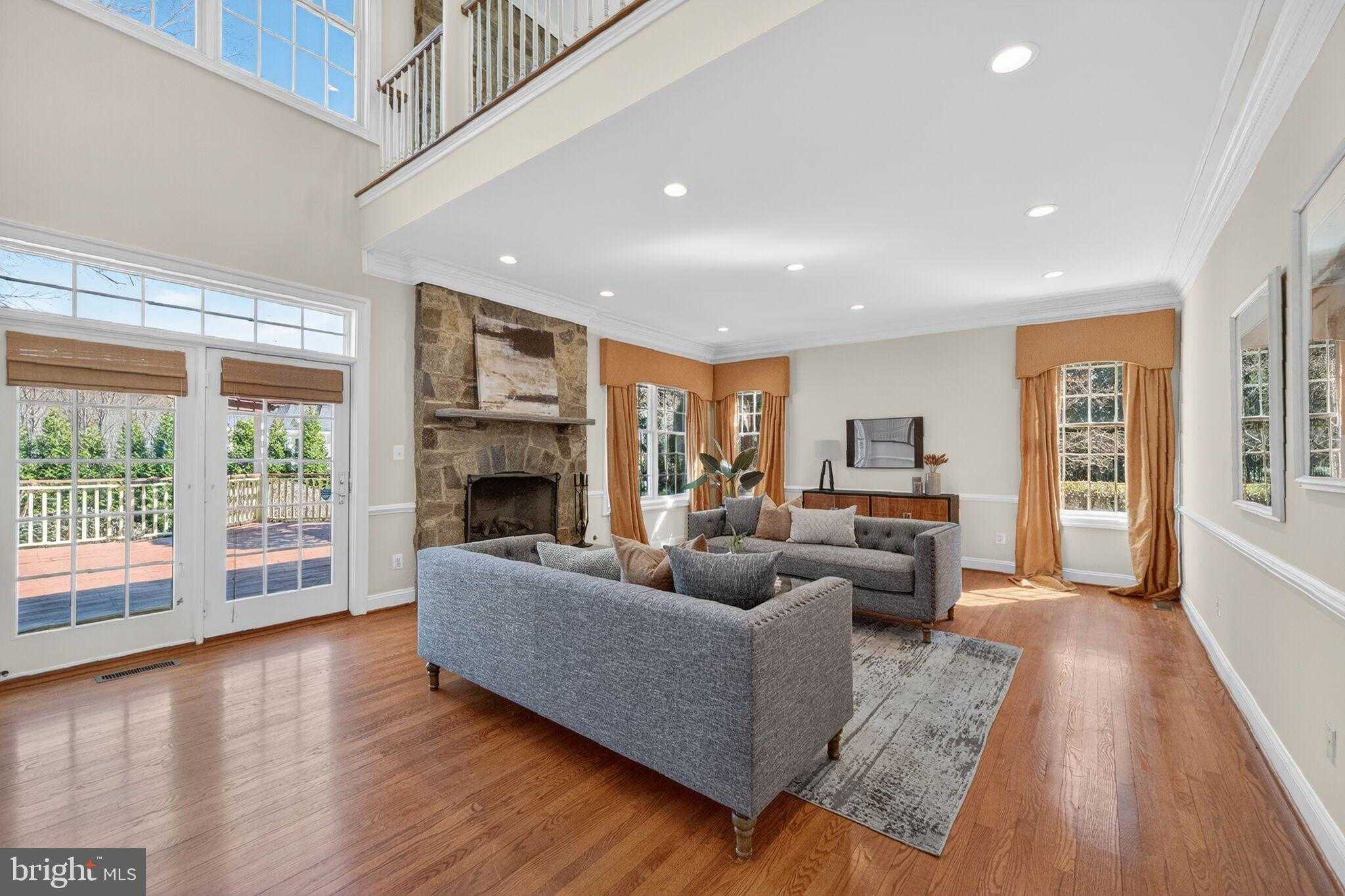 9012 Old Dominion Dr photo 22