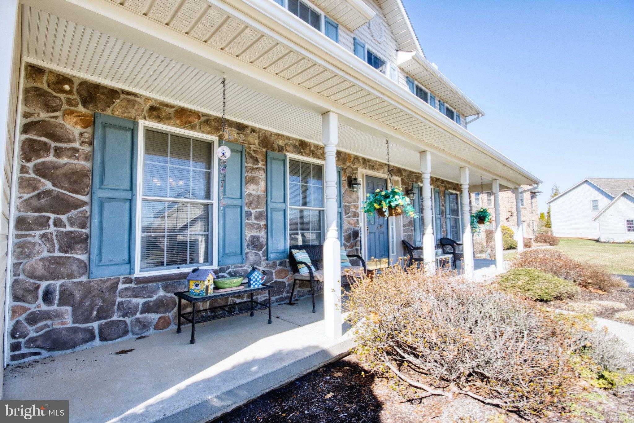 28 Norfolk Ln photo 75