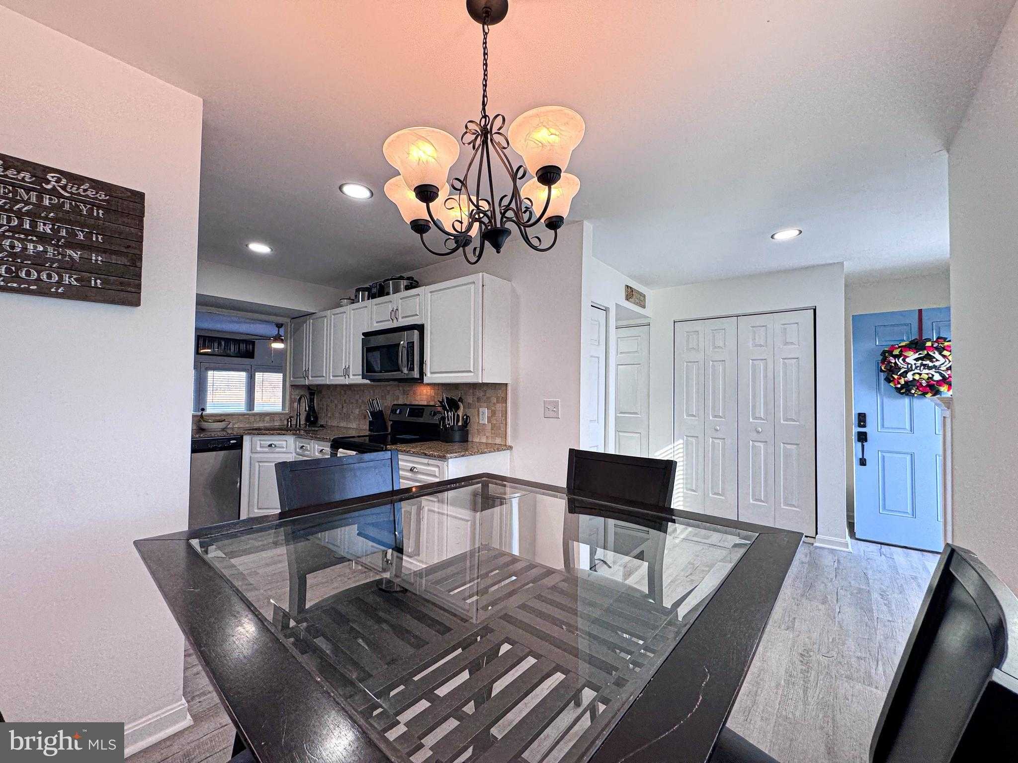 1004 Marion Quimby Dr photo 12