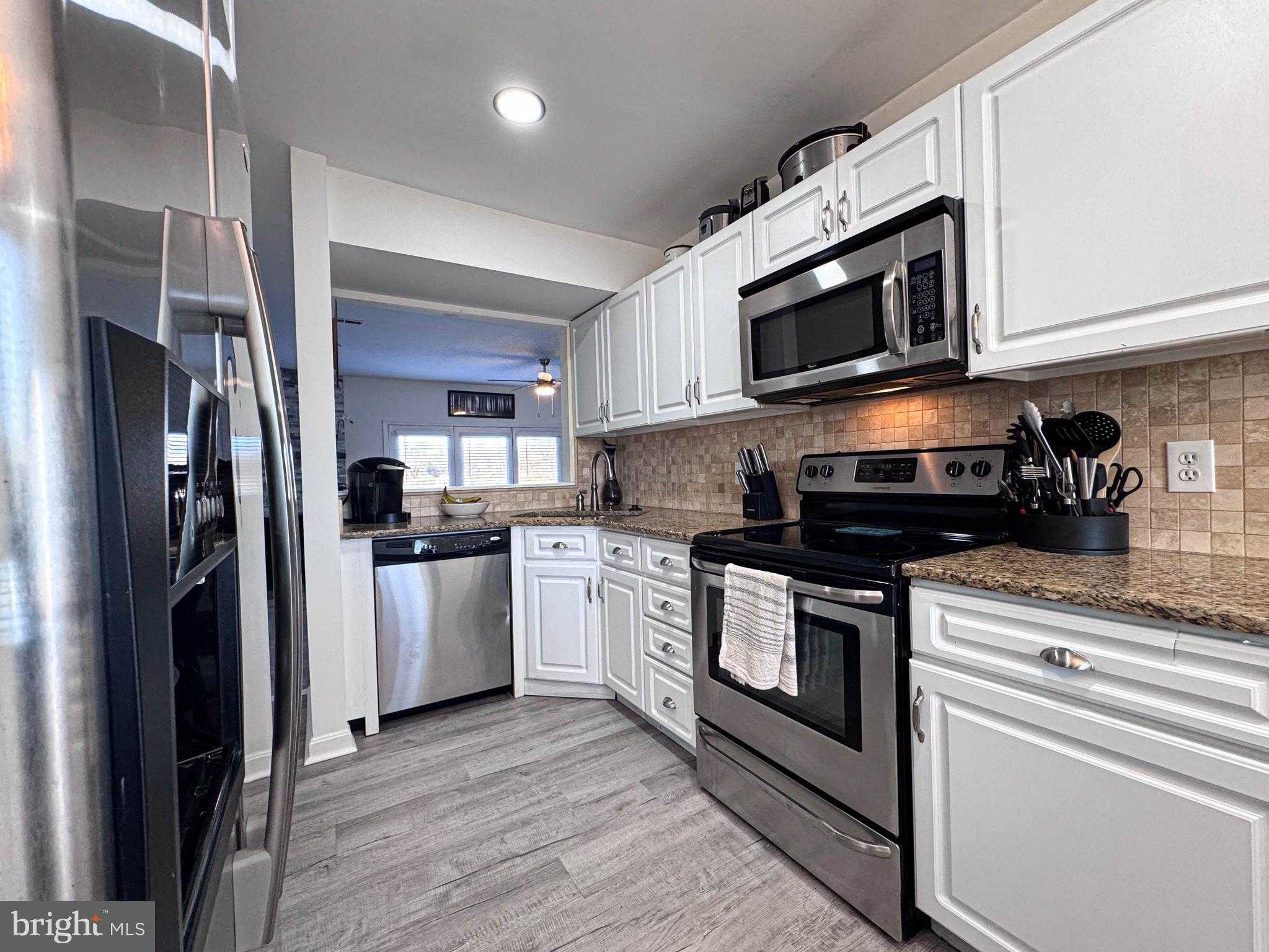 1004 Marion Quimby Dr photo 14