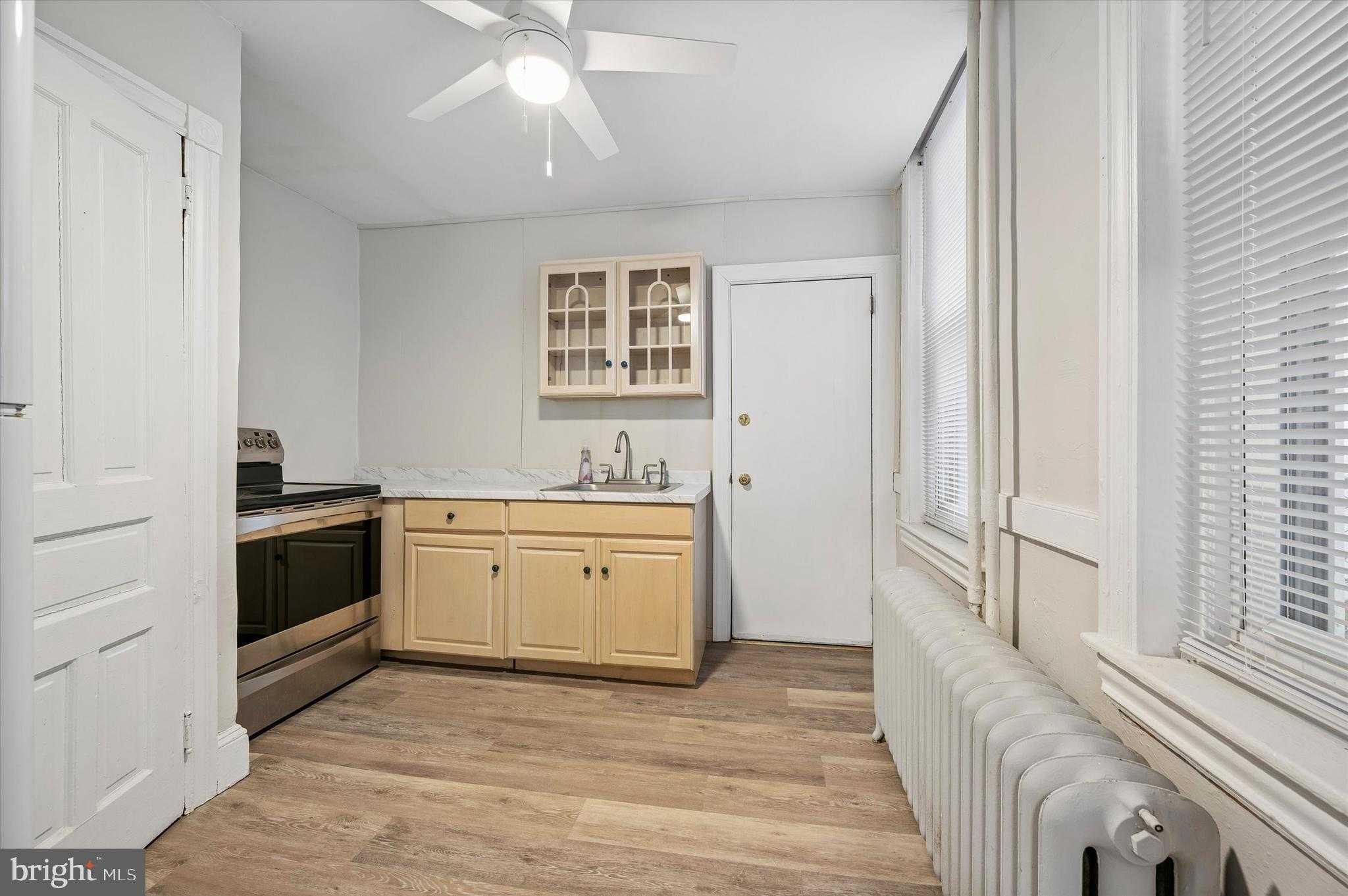 1313 E Rittenhouse St photo 12