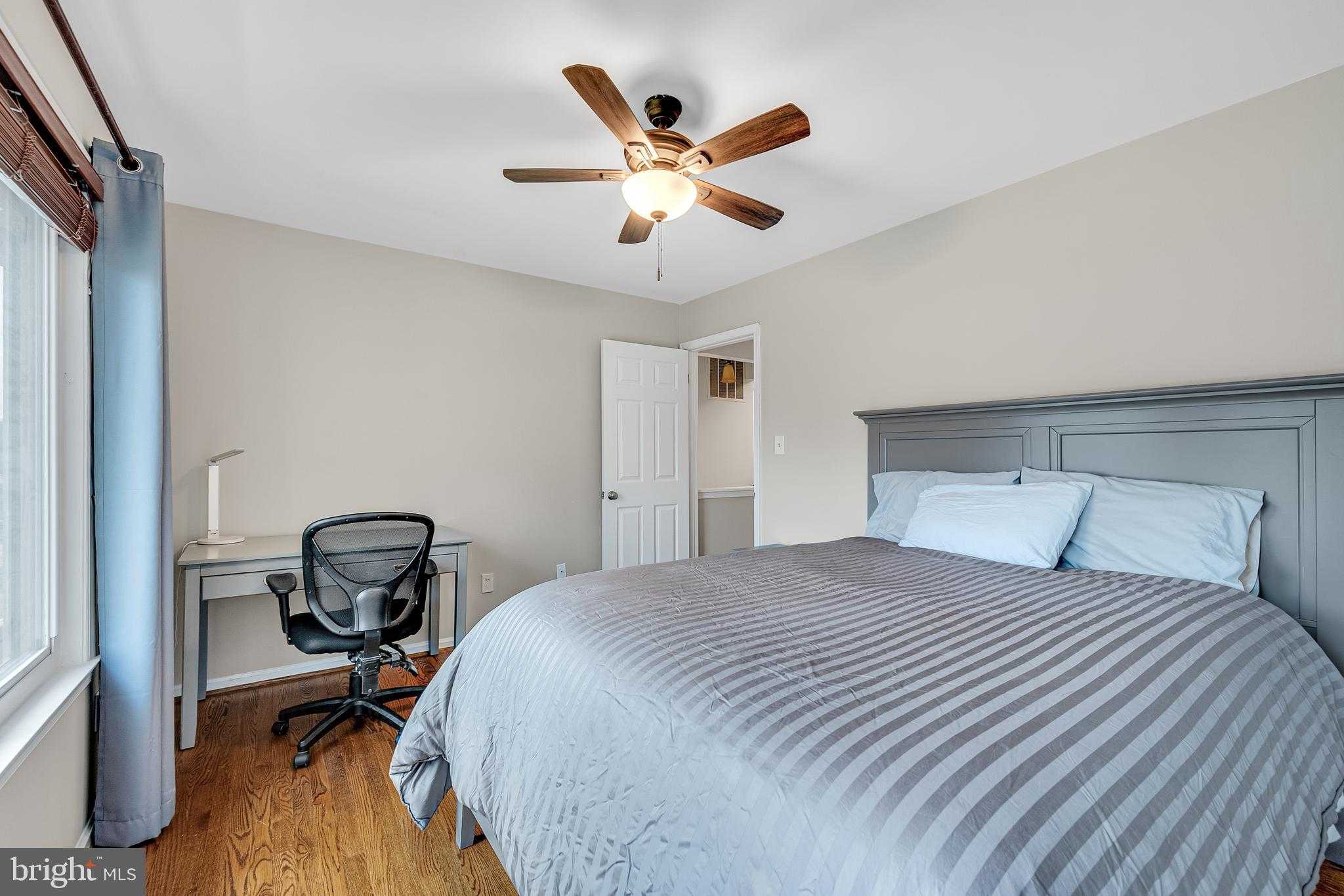 11512 Flints Grove Ln photo 27