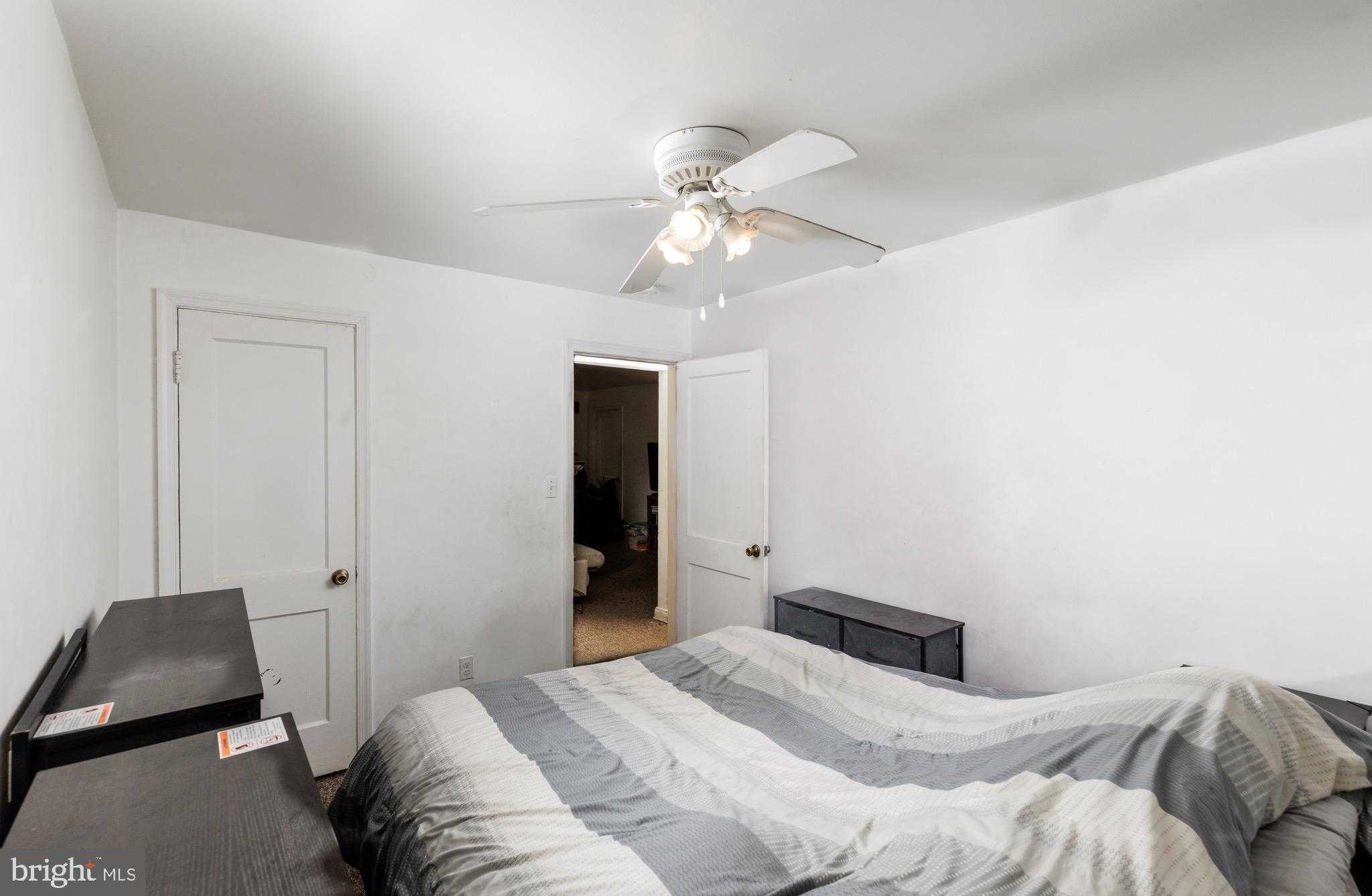 1337 Taylor Ave photo 7