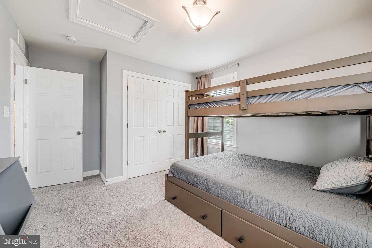 3104 Reach Eagle CT photo 34