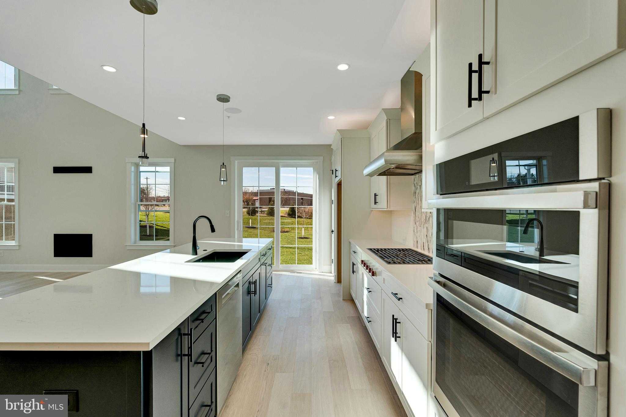 836 Bryce Dr photo 4