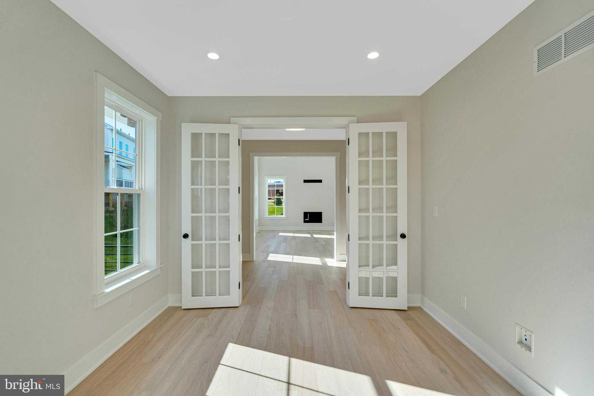 836 Bryce Dr photo 7