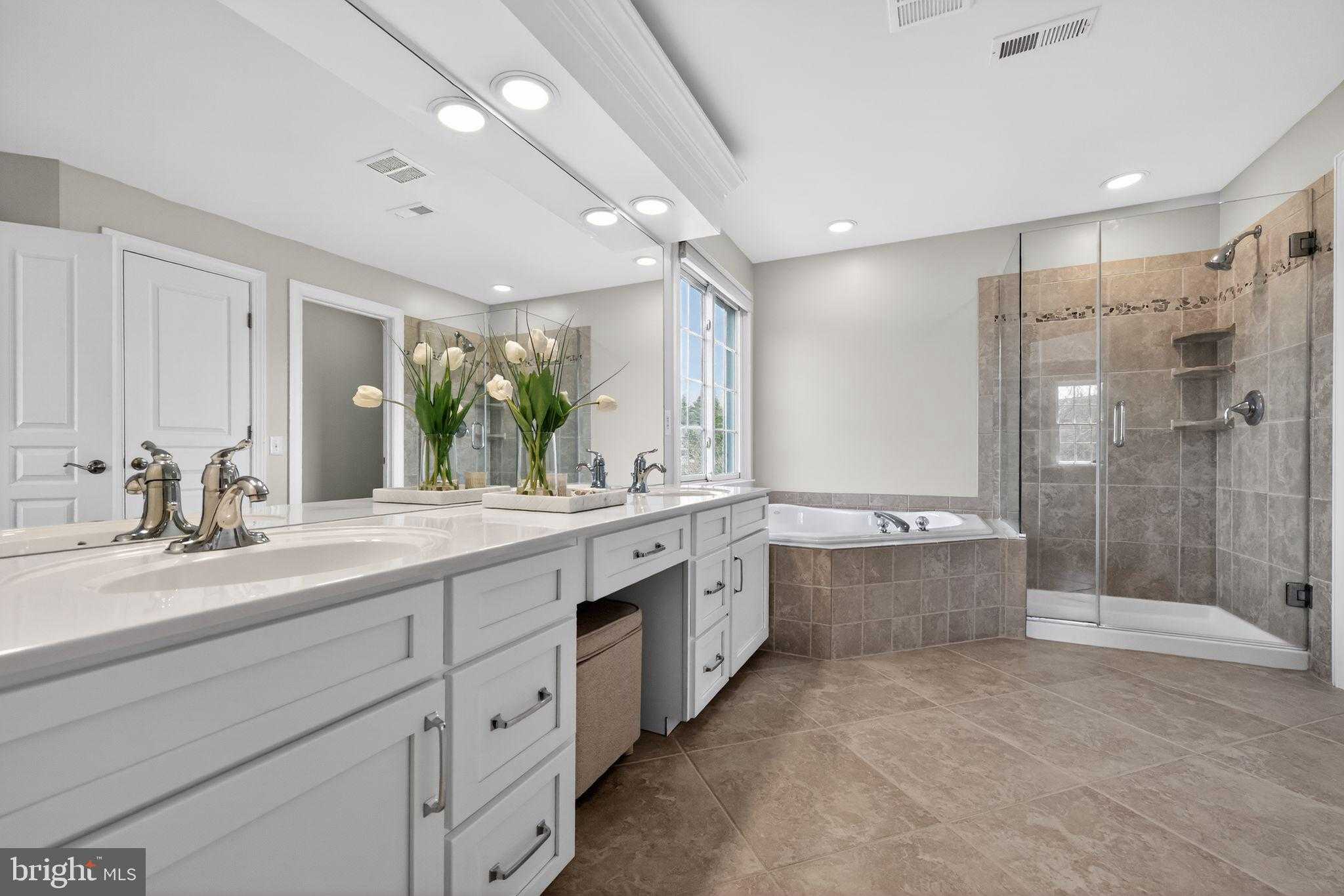 2 Eagleton Farm Rd photo 22