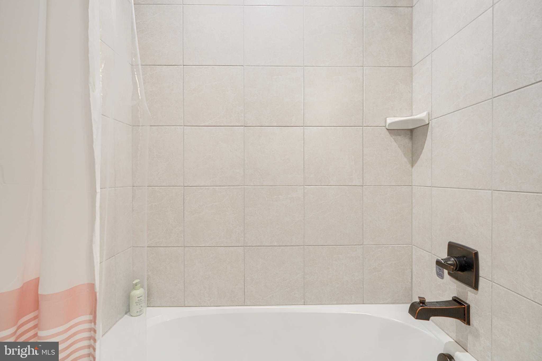 5944 Tomahawk St photo 32