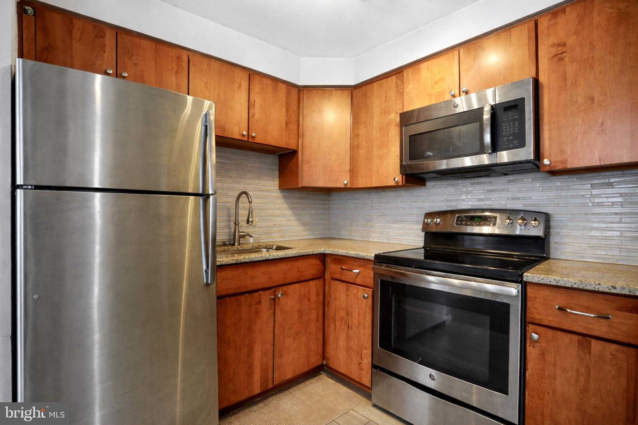 4401 Manayunk Ave photo 9