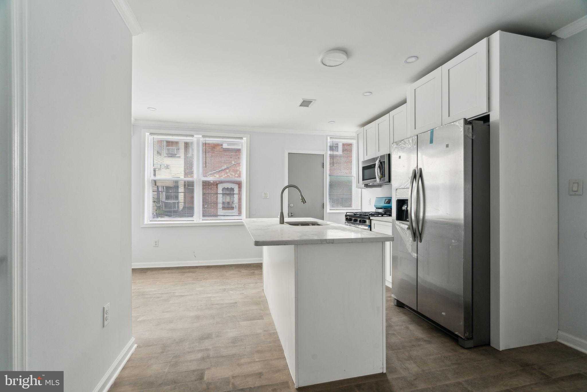 2041 S Bucknell St photo 28