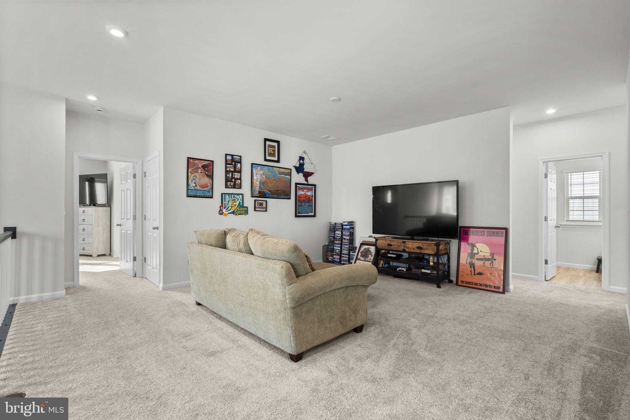 68 Snowdrop Dr photo 26