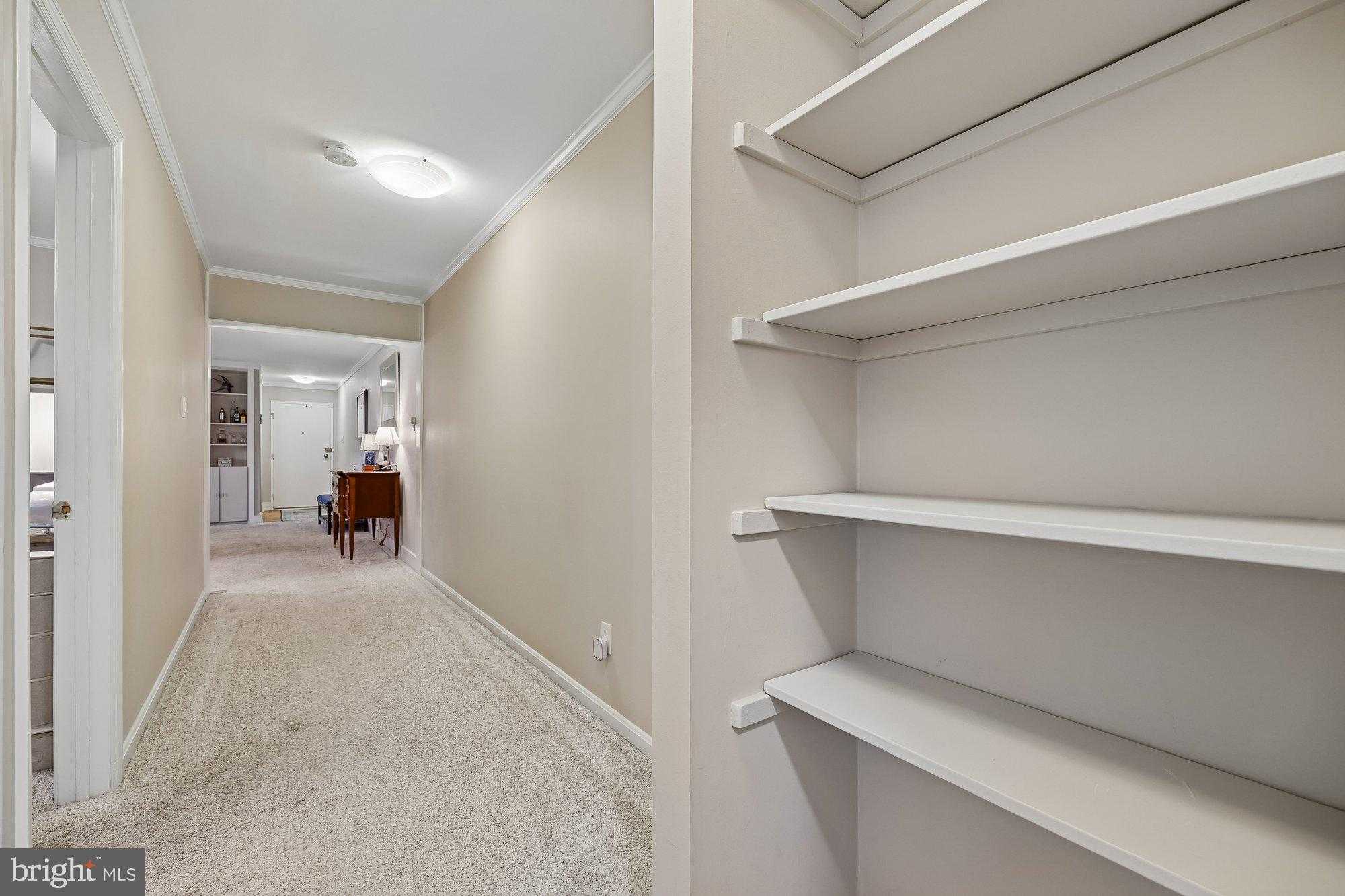 10619 Montrose Ave photo 29