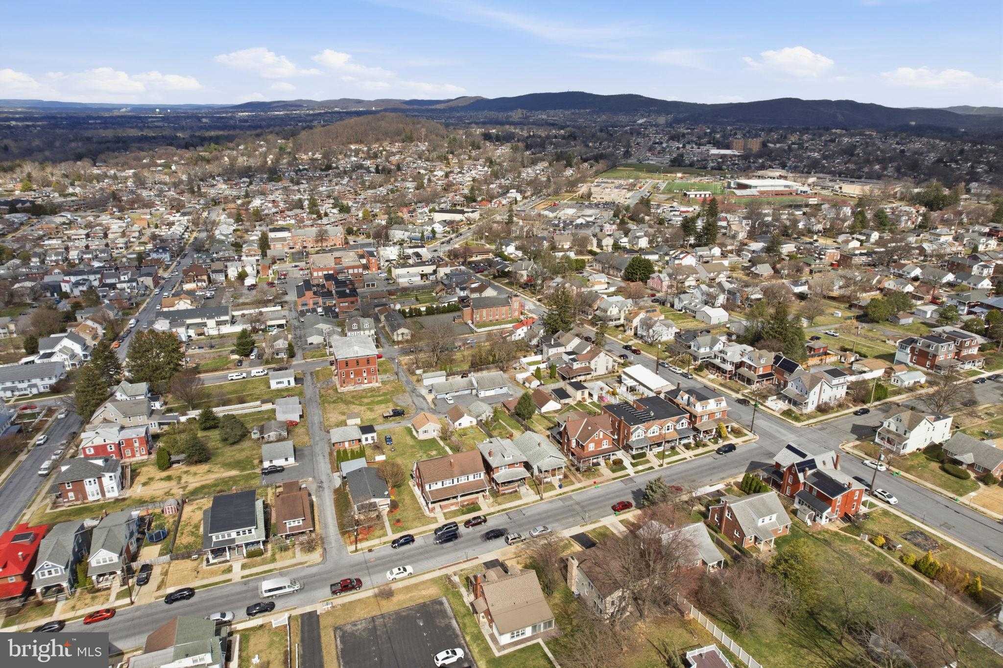 108 New Holland Ave photo 51