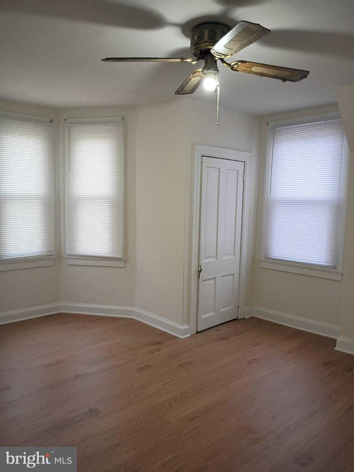 1712 Selma Ave photo 12