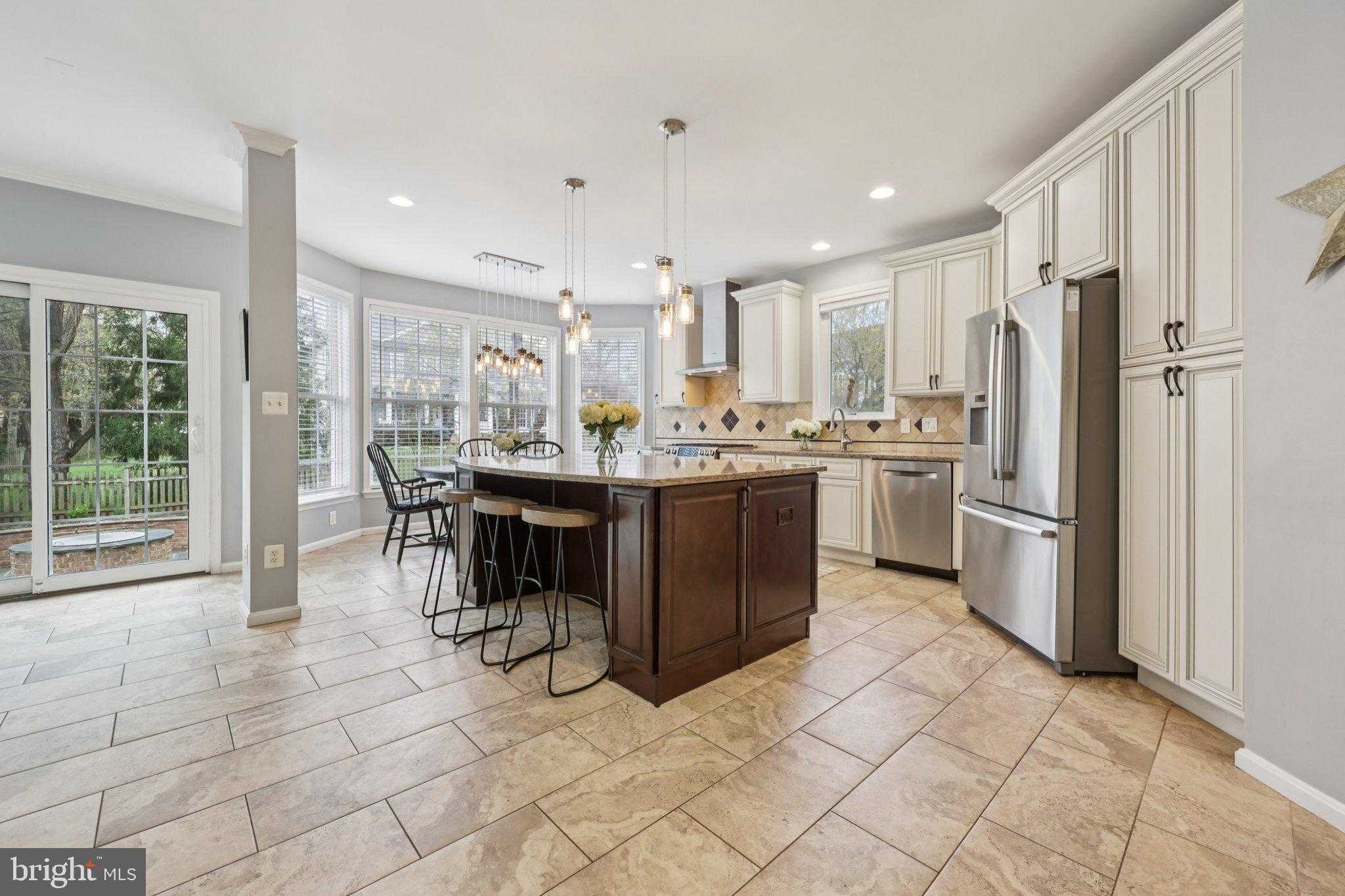 42852 Ridgeway Dr photo 9