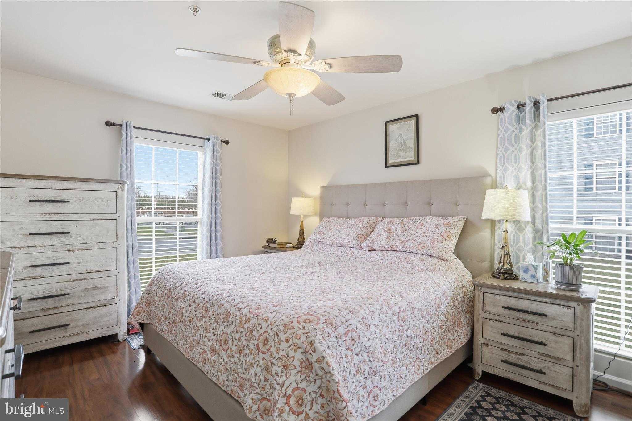 136 Brookland CT Apt 2 photo 25