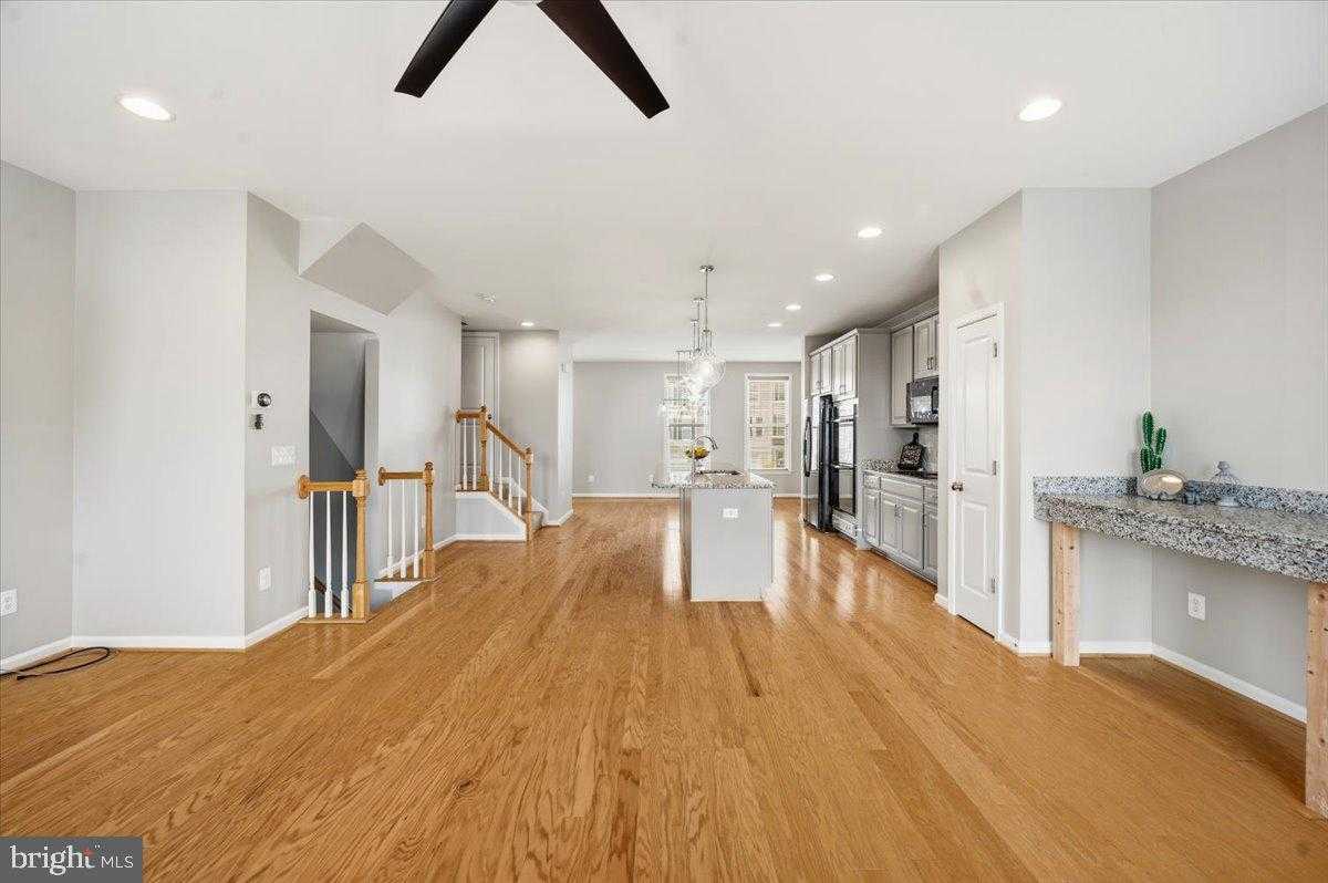 112 Keller CT photo 18