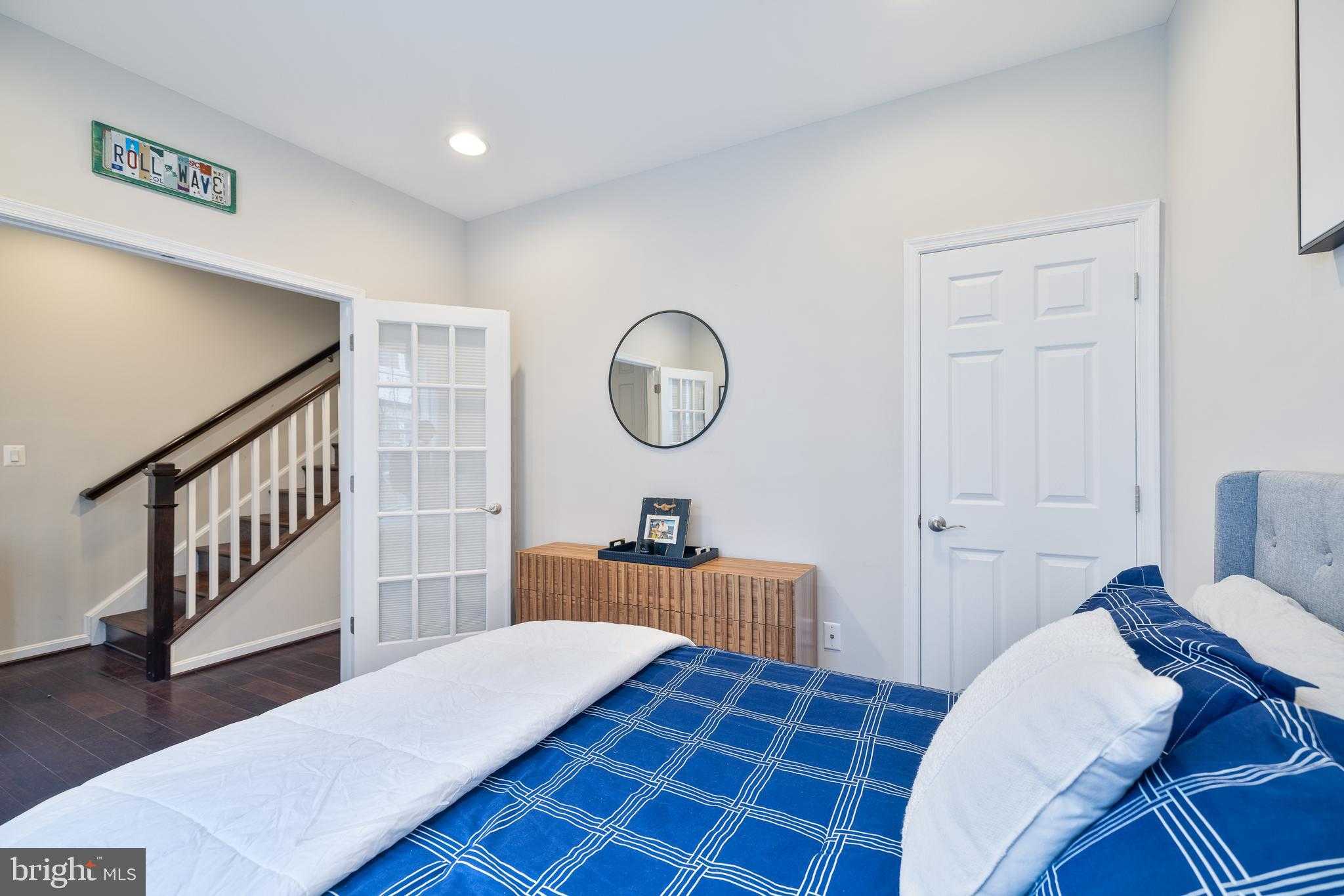 1209 Berry St photo 10