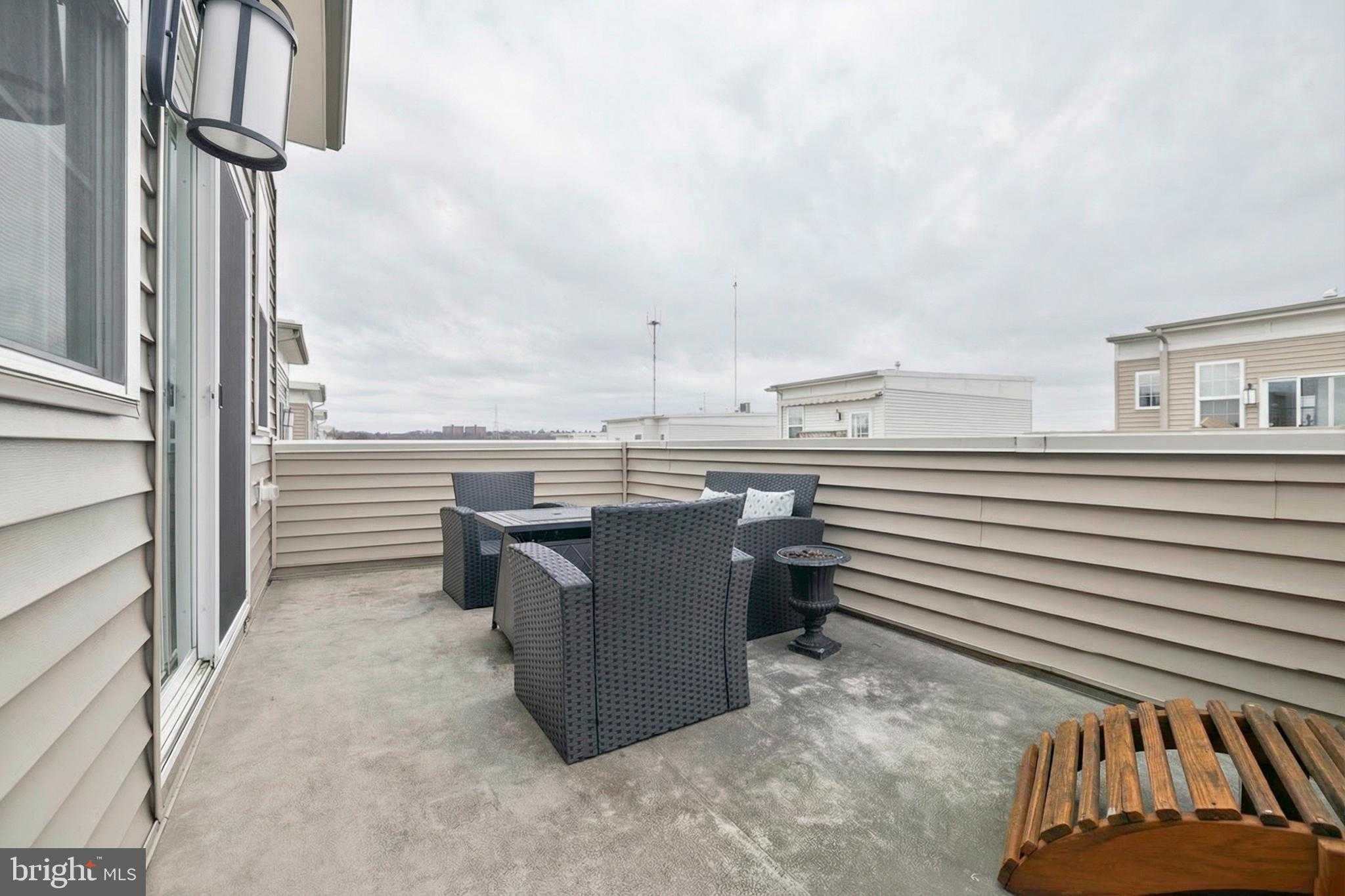 1209 Berry St photo 48